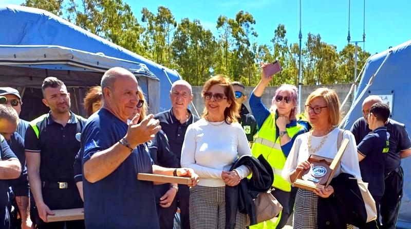 Emilio Garau e l'Assessora Laconi ad Assemini - foto Regione Sardegna