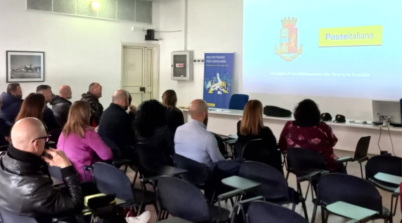 “Guida Sicura”, a Cagliari la formazione per i dipendenti di Poste Italiane - foto Poste Italiane